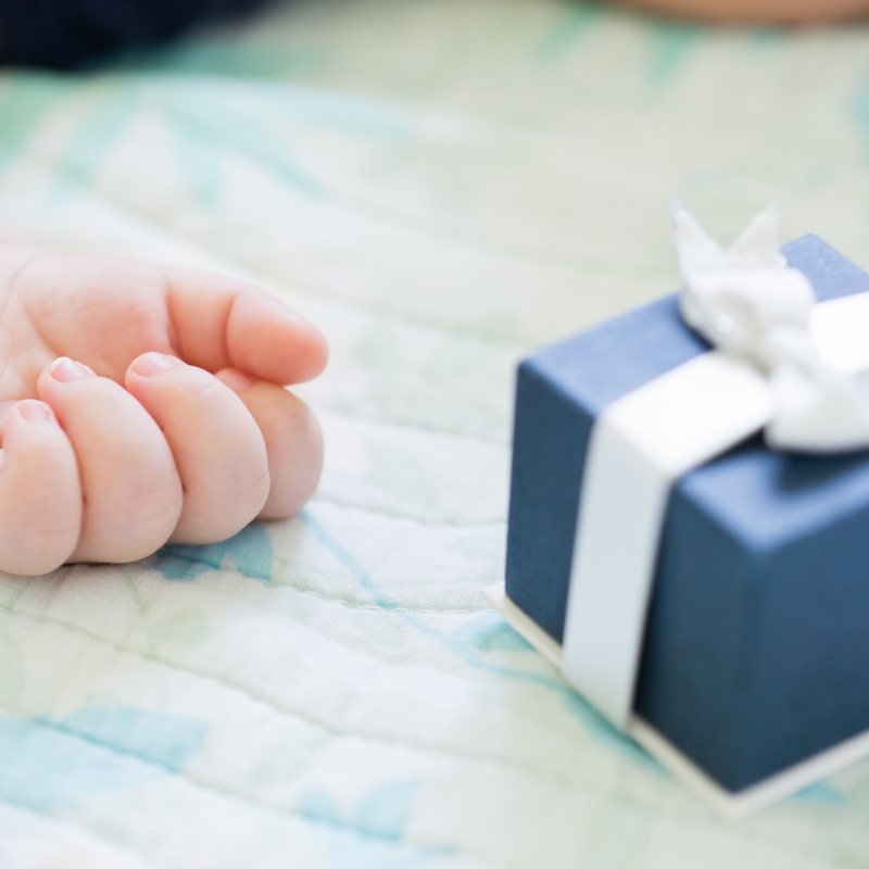 Els nadons nascuts aquest any a #Quart tindran un regal personalitzat!⁣ 